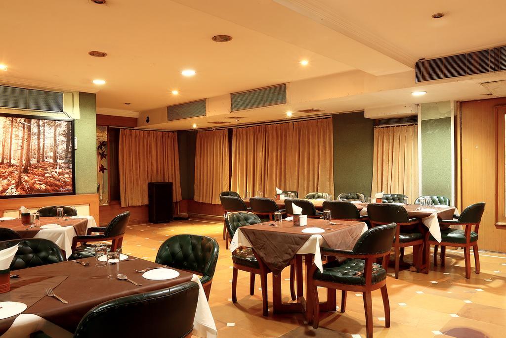 The Circle Club Inn Kolkata Ngoại thất bức ảnh
